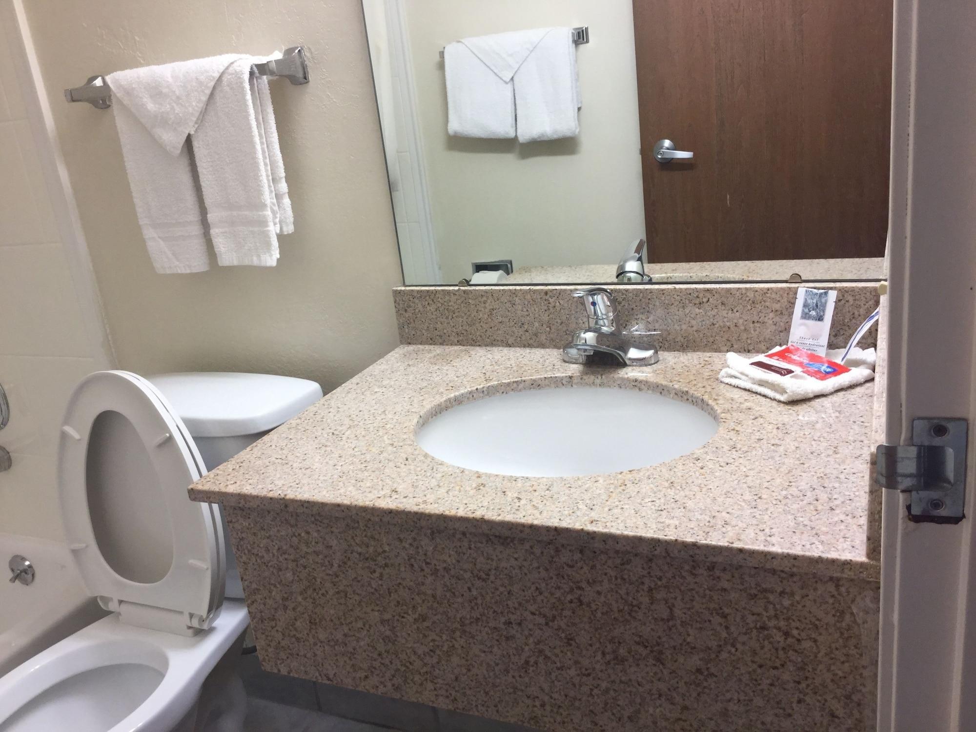 Americas Best Value Inn Jefferson City Exterior foto