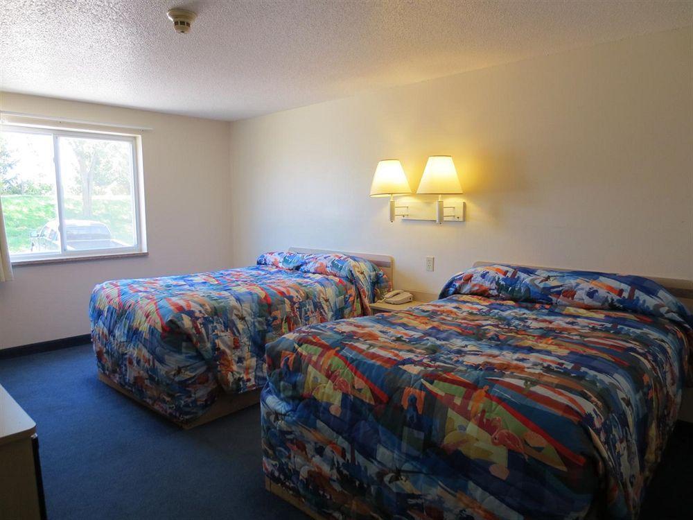 Americas Best Value Inn Jefferson City Exterior foto